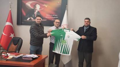 Sudurağı Gençlerbirliği Spor Kulübü’nden Başhekimliğe Ziyaret