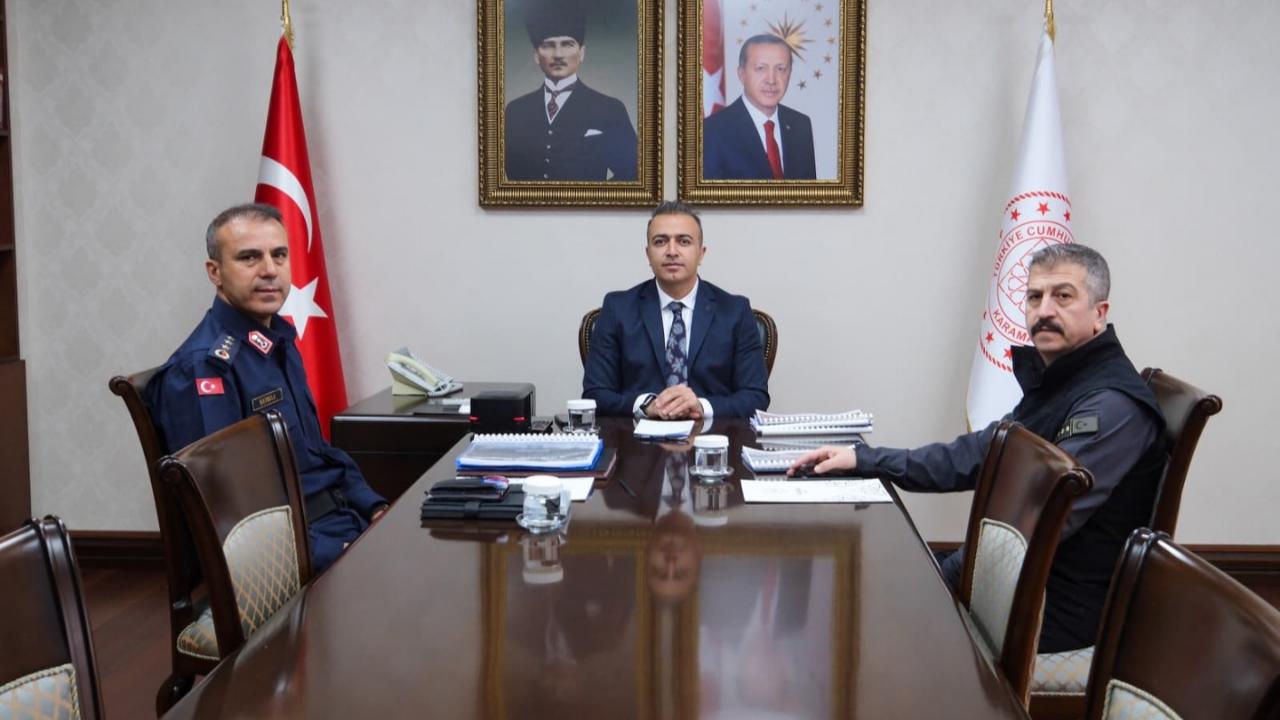 Vali Çiçek, İçişleri Bakanı Yerlikaya’nın Koordinasyon Toplantısına Katıldı