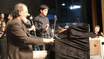 Yücel Arzen ve Genç Yetenekler Aynı Sahneyi Paylaştı