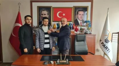 AK Parti'nin En Genç Üyesi Oldu