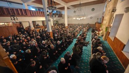 Deprem Şehitleri Ermenek’te Yıl Dönümünde Dualarla Anıldı