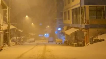 Karaman’da Kar Etkili Oluyor: Sıcaklıklar Düşüyor