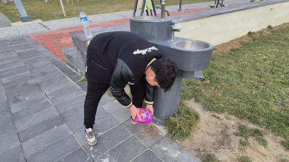 Karaman'da Ülkü Ocakları Sokak Hayvanlarına Mama Bıraktı