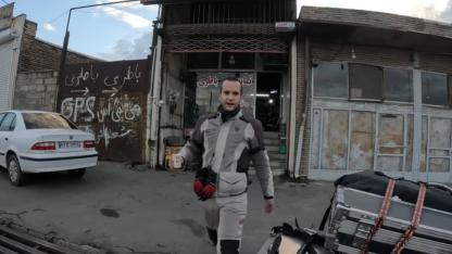 Karamanlı Gezgin Anıl Ünlü Rotasını İran’a Çevirdi