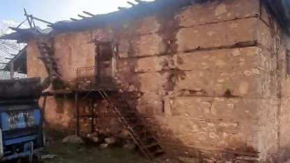 Sarıveliler’de Yoğun Yağış Sonrası Ev Su Altında Kaldı