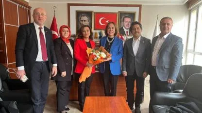 AK Parti’li Zeynep Gül Yılmaz Karaman’da Bir Dizi Ziyaret Gerçekleştirdi