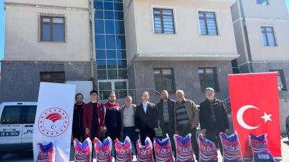 Başyayla’da TAKE Projesi Kapsamında Üreticilere Tohum Desteği