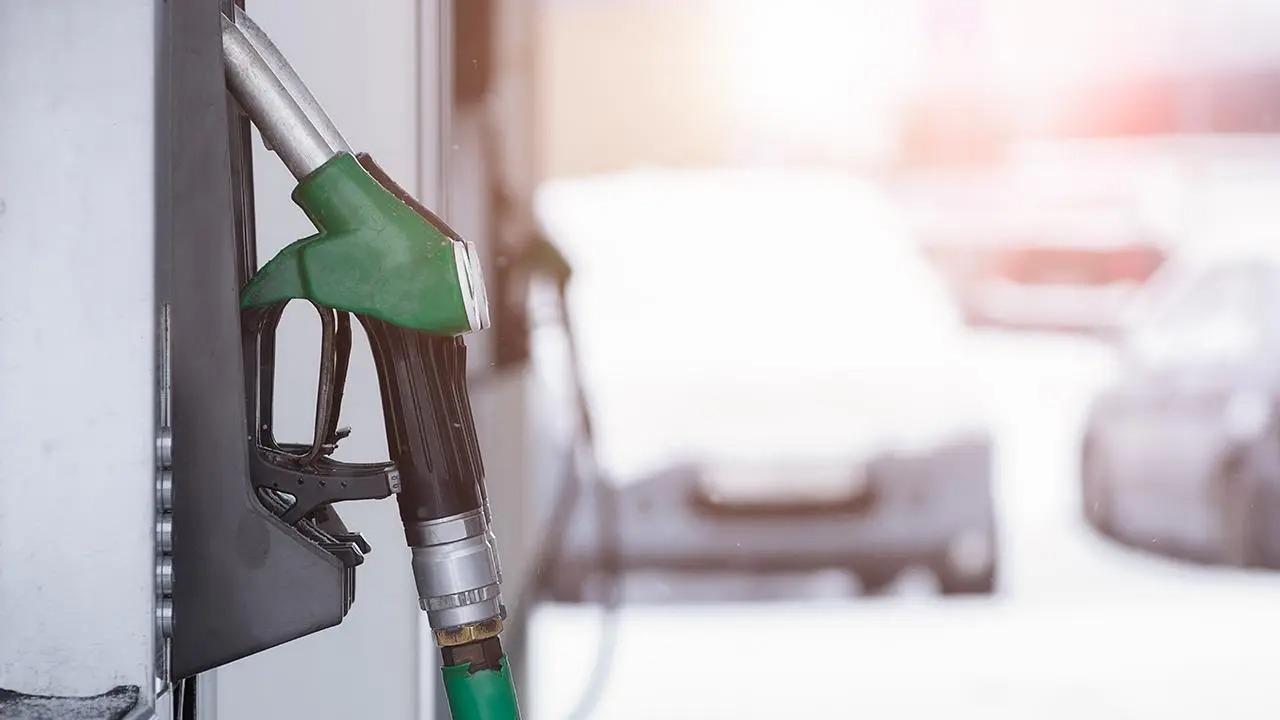 Cumhuriyet Tarihinin En Büyük Zammı Geliyor: Motorine 12.45, Benzine 3.68 TL Zam