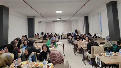 Karaman’da “3 Kuşak İftar Yemeği”nde Gönüller Buluştu