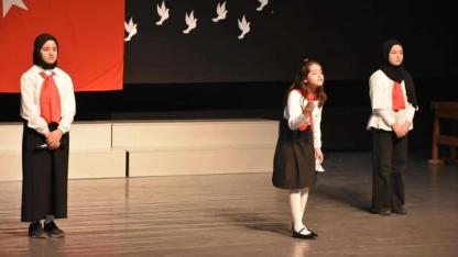 Karaman'da İstiklal Marşı Arapça Okundu!