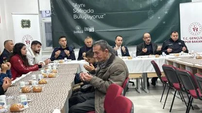 Kazımkarabekir’de Gençlerle Anlamlı İftar Buluşması