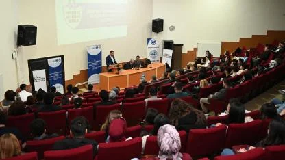 KMÜ’de Kariyer ve Sosyal Ağ (Network) Zirvesi Düzenlendi