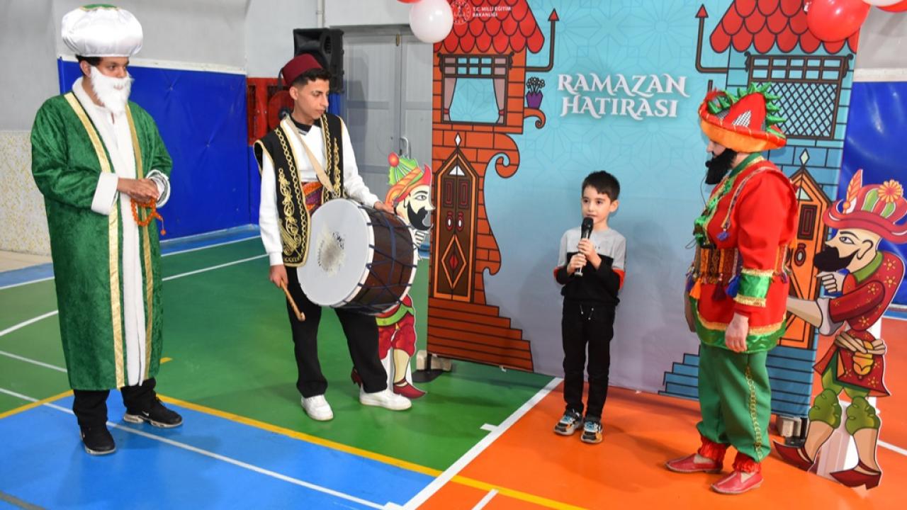 Maarifin Kalbi Karaman'da Ramazan'la Atıyor