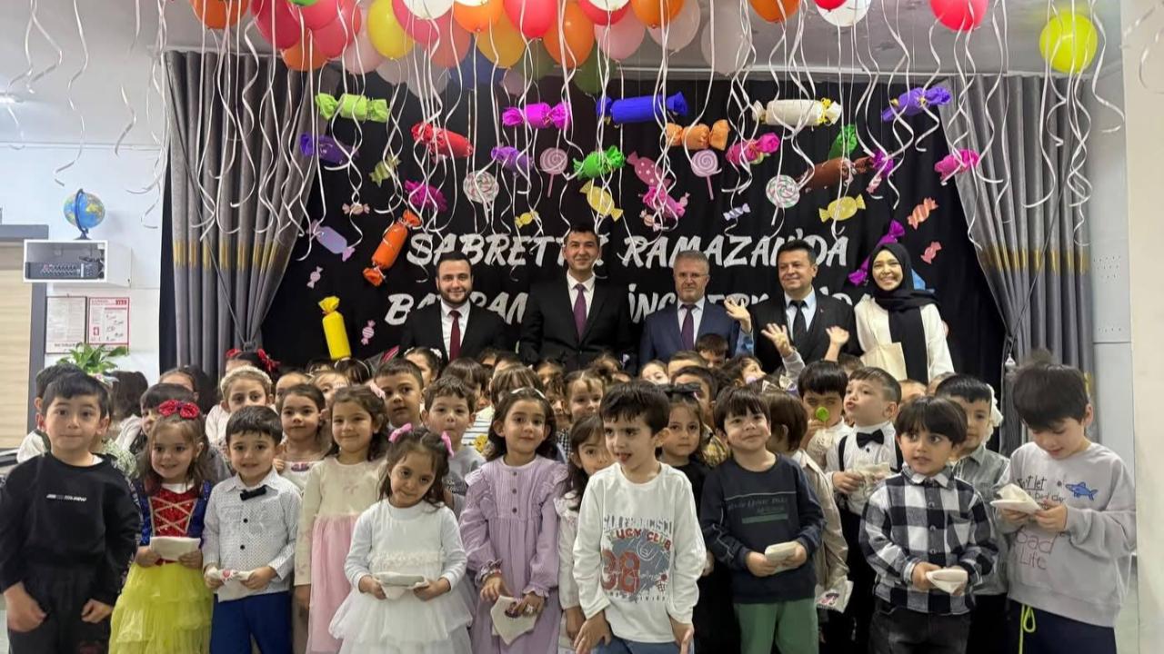 Minik Yürekler Bayram Sevincini Paylaştı