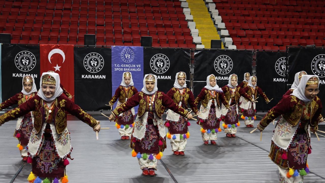 Okul Sporları Halk Oyunları yarışmaları tamamlandı