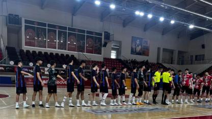 Prof. Dr. Ömer Dinçer AİHL Futsal Takımı Grup Şampiyonu Oldu