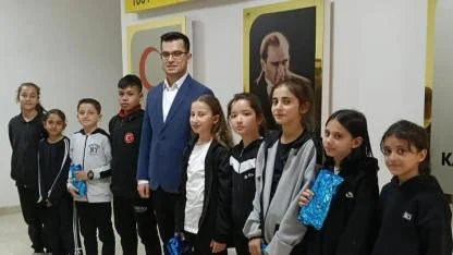 Şampiyon Taekwondocular Kaymakam İlkay’ı Ziyaret Etti