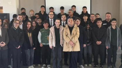 Sarıveliler’de Öğrencilere Dijital Dolandırıcılık Uyarısı