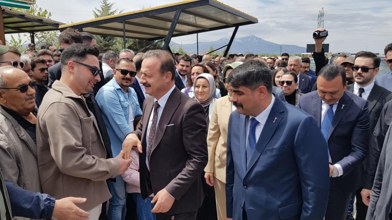 Anahtar Parti Genel Başkanı Yavuz Ağıralioğlu Karaman'da