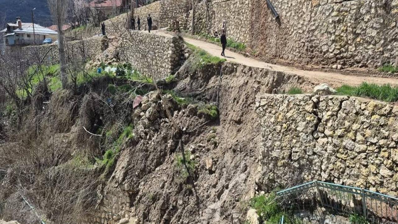Başyayla’da Afet Sonrası Hasar Tespiti Yapılıyor