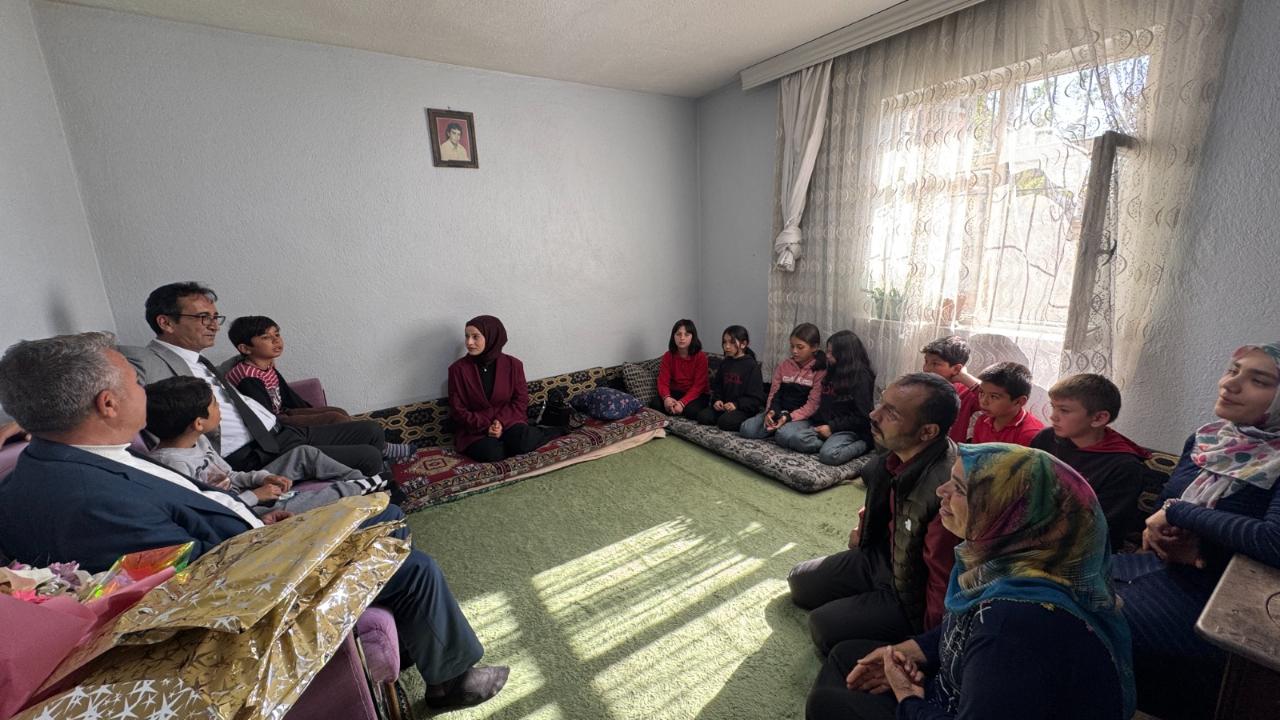 Bir Ziyaret Değil, Bir Yürek Yolculuğu: Şaban’a 23 Nisan Sürprizi