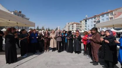 Çiçek Çiftinden DMD Hastası Toprak’a Destek