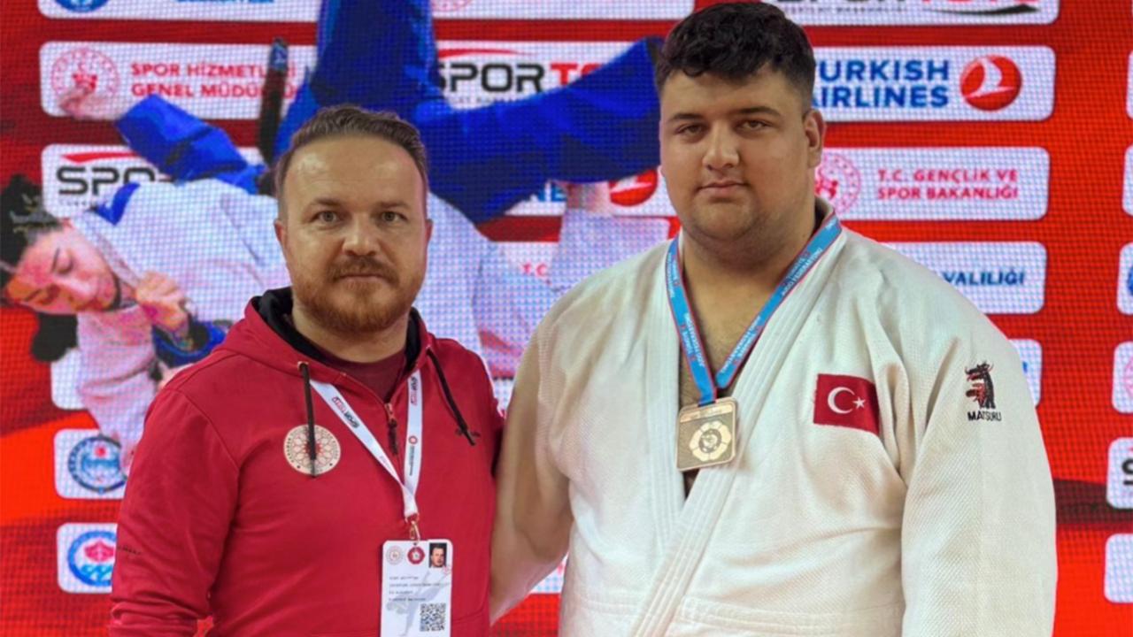 Judoda Milli Davet: Karamanlı Sporcu Ve Antrenör Avrupa Kupası’nda