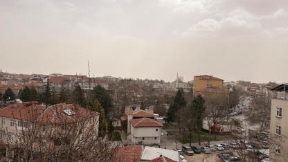 Karaman Semaları Çöl Tozuna Teslim Oldu! Gökyüzü Turuncuya Döndü