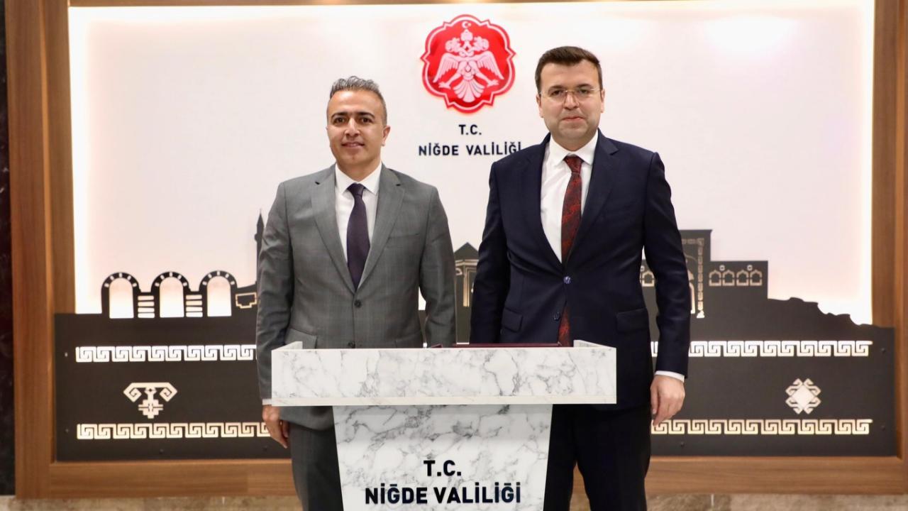 Karaman Valisi Çiçek’ten Niğde Valisi Akmeşe’ye Ziyaret