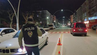 Karaman’da Bir Haftada Suç Tablosu: 13 Aranan Yakalandı, 110 Araç Trafikten Men Edildi