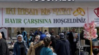 Karaman'da Hayır Çarşısı Açıldı