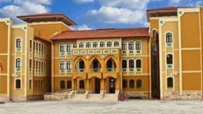 Karaman'da Okullarda yeni dönem: Veliye bile kapı kapandı