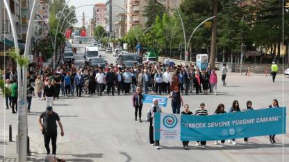 Karaman’dan Konya’ya Uluslararası Sevgi ve Barış Yürüyüşü Başlıyor