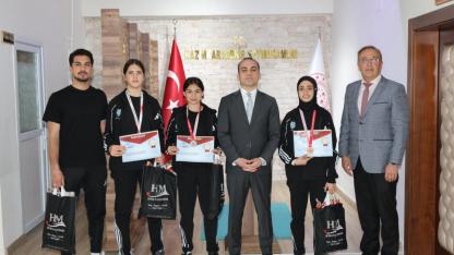 Kazımkarabekirli Sporculardan Büyük Başarı: 3 Öğrenci Türkiye Finallerinde