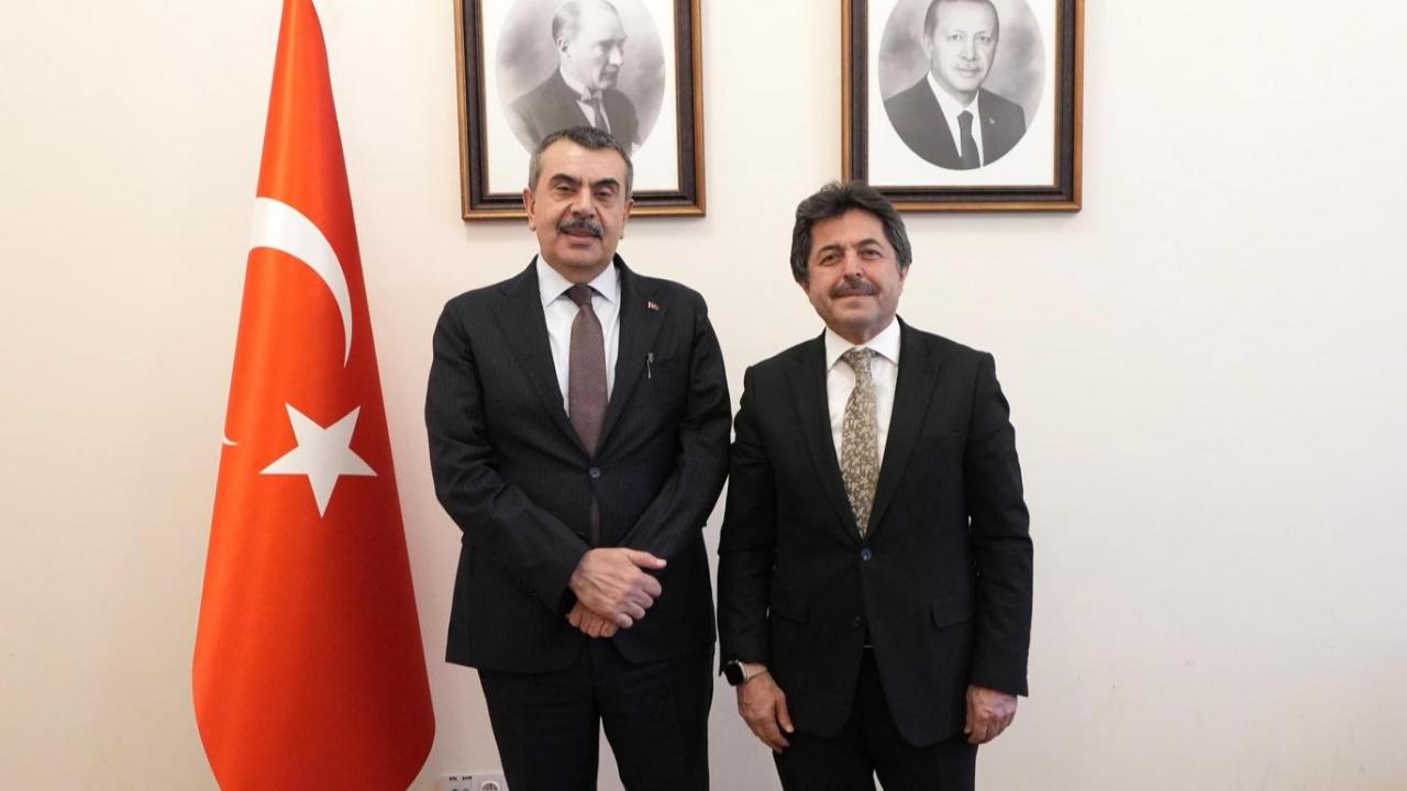 Milletvekili Osman Sağlam’dan Bakan Tekin ve Bakan Yardımcısı Ayyıldız’a Ziyaret