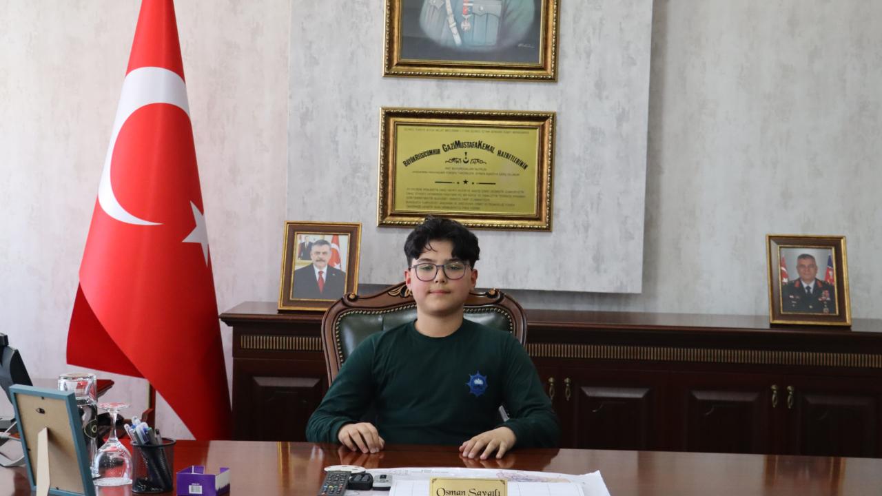 Minik Komutan Göreve Talimatla Başladı