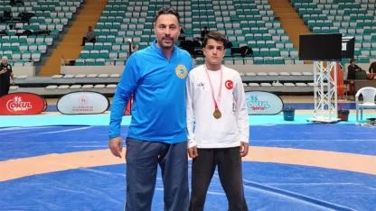 Muhammed Taklut Okullar arası Türkiye Şampiyonasında 3. Oldu