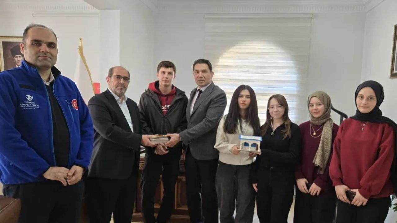 Necip Fazıl Kısakürek Sosyal Bilimler Lisesi’nden Afrika’ya Can Suyu