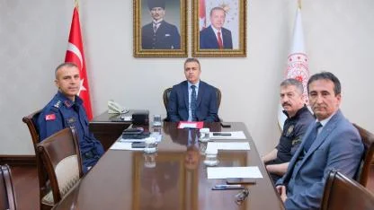 Okul Güvenliği İçin Kapsamlı Toplantı: Çok Katmanlı Yeni Tedbirler Gündemde