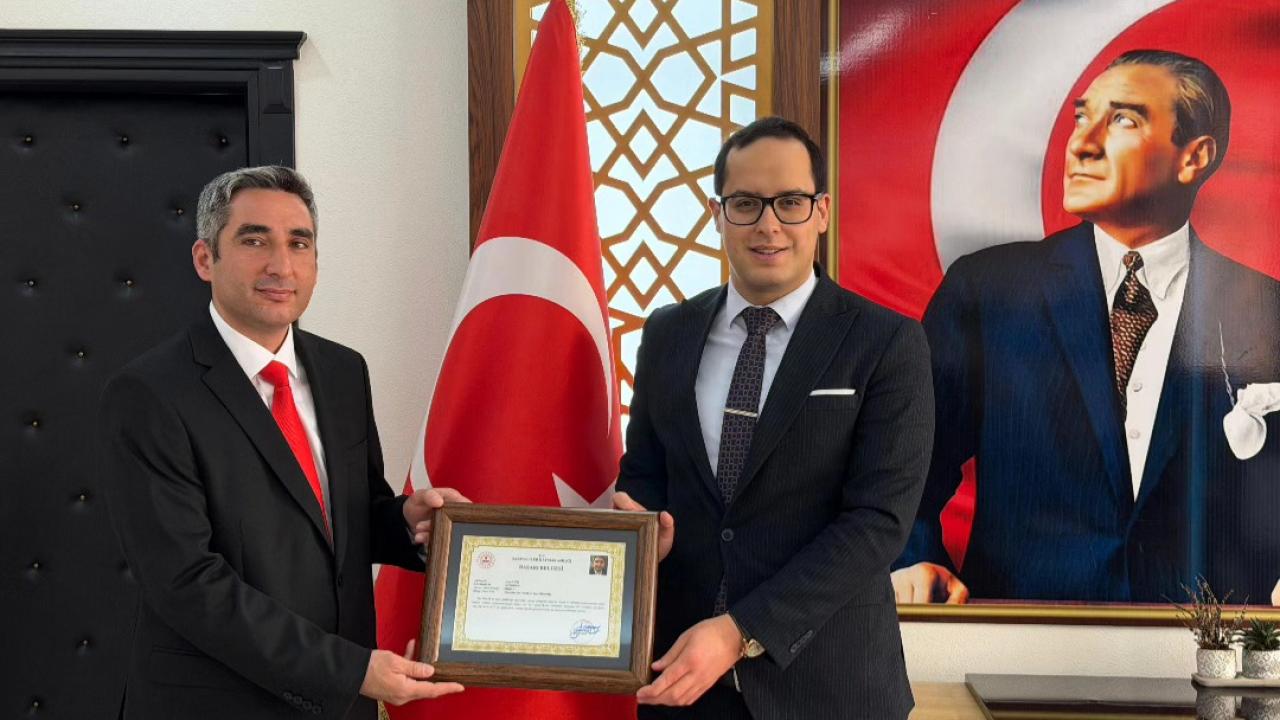 Sarıveliler’de Başarı Belgesi Takdimi