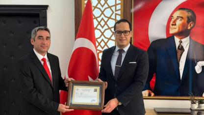 Sarıveliler’de Başarı Belgesi Takdimi