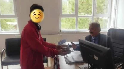 “Silah Değil Çikolata’ Diyen Karamanlı Gençler Türkiye’ye Umut Oldu