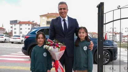 Vali Çiçek: Çocuklarımız Geleceğimizin Teminatıdır