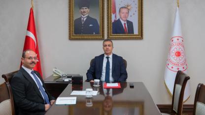 Vali Çiçek, “Sosyal Risk Haritaları” Toplantısına Katıldı