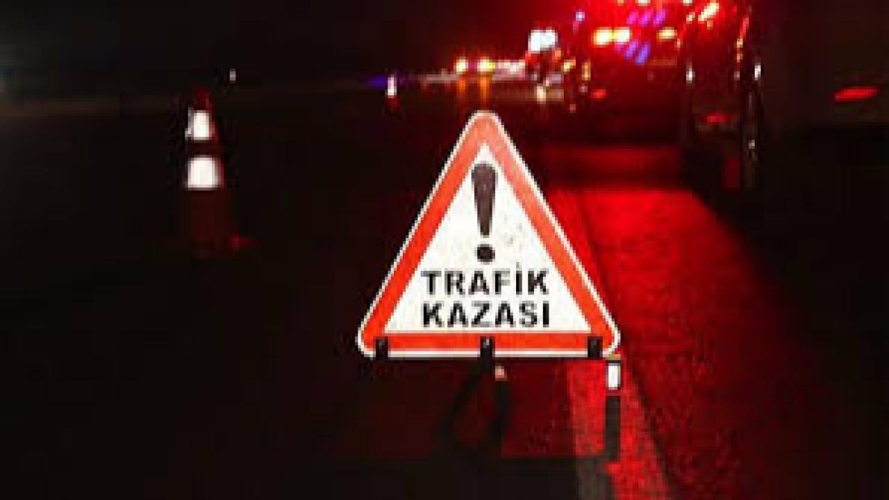 Minibüsle Çarpışan Bisiklet Sürücüsü Hayatını Kaybetti