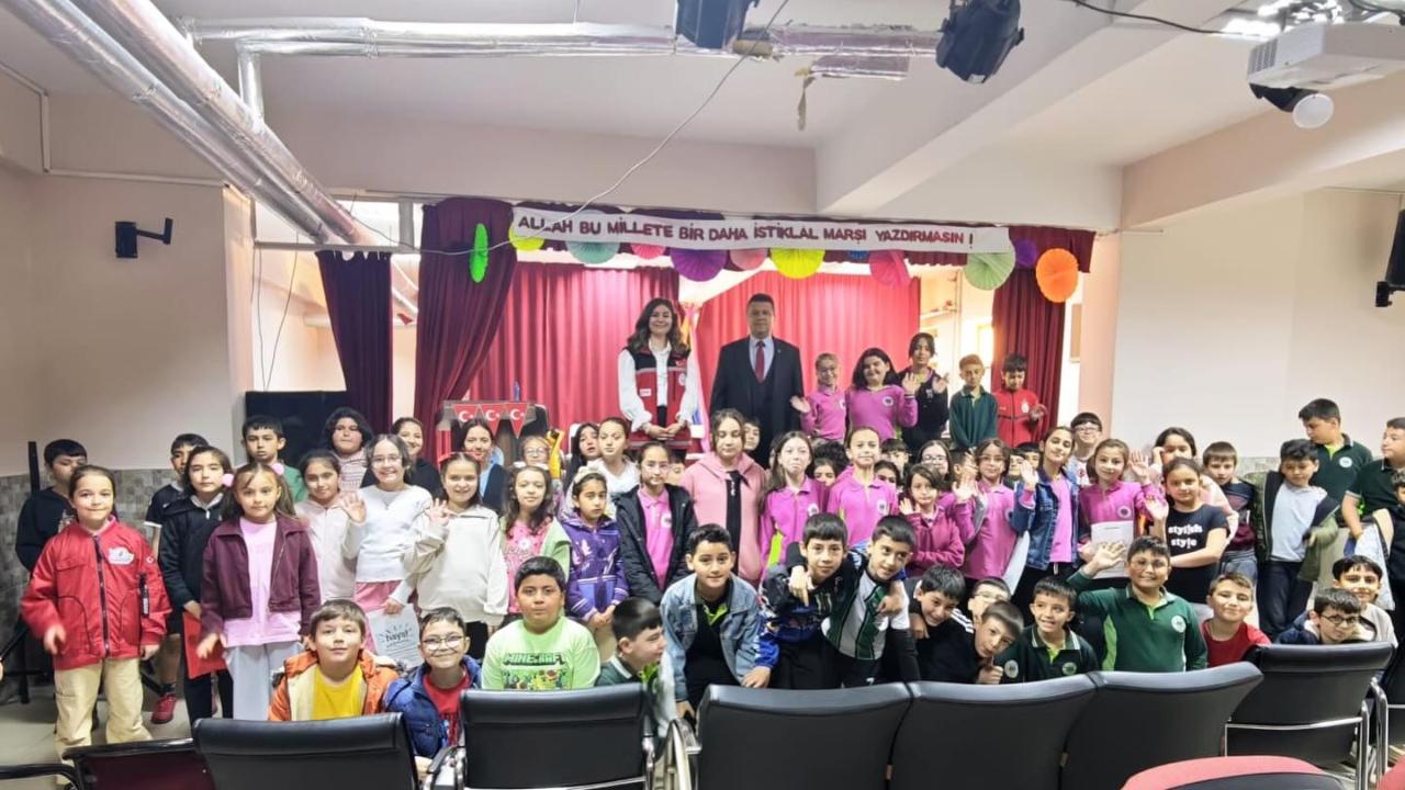 Öğrencilere Teknoloji Bağımlılığına Karşı Farkındalık Eğitimi Verildi